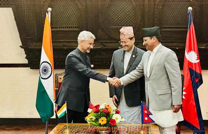 भारतले पुनर्निमाणका लागि १० अर्ब रुपैयाँ अनुदान सहयोग दिने