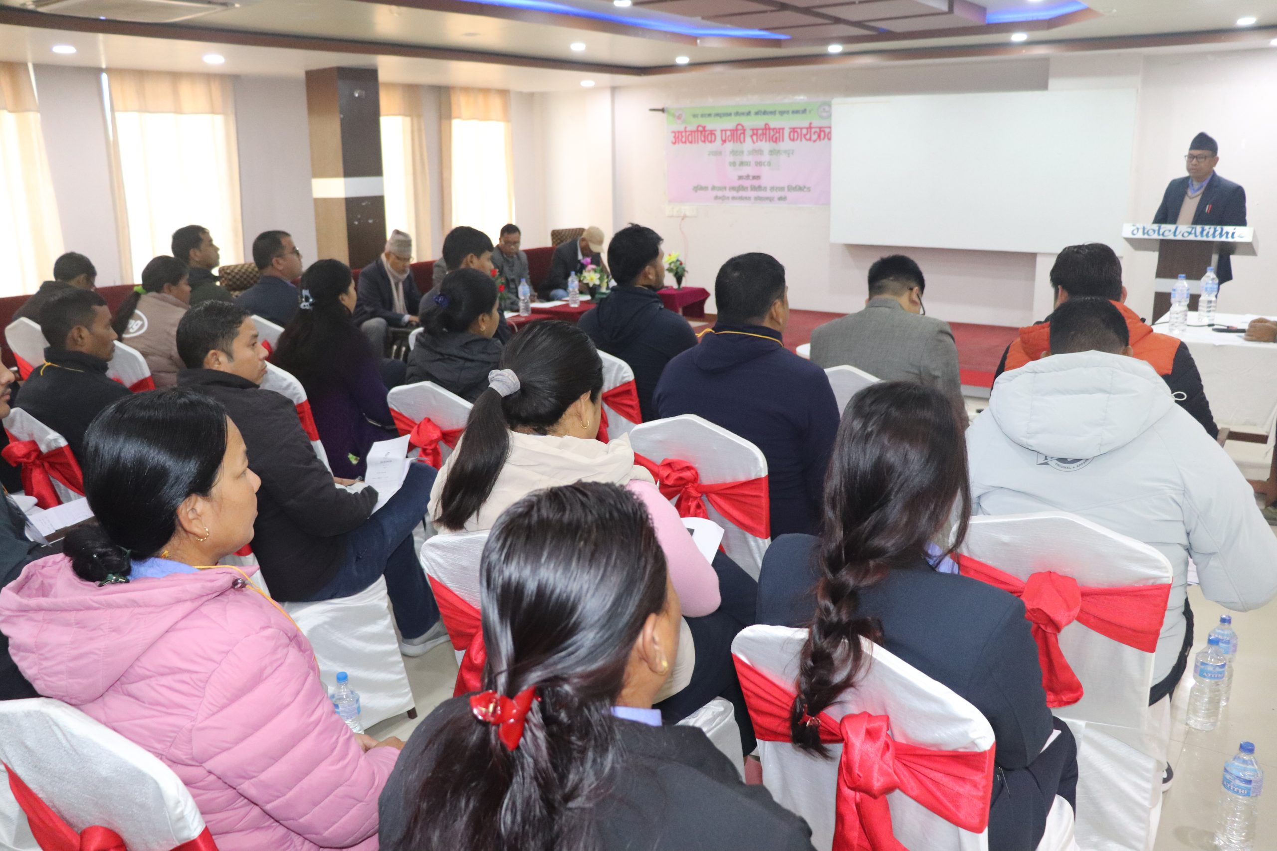युनिक वित्तीय संस्थाको अर्धवार्षिक समीक्षा कार्यक्रम सम्पन्न