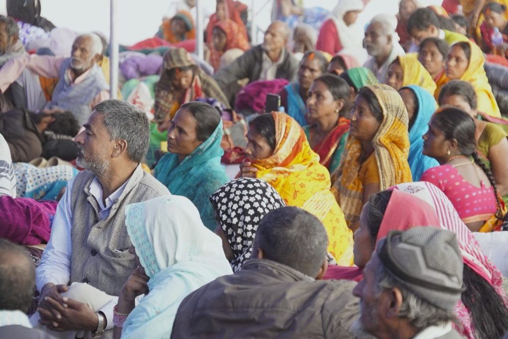एक सातादेखि त्रिपालमुनि मिटरब्याजपीडितहरु (फोटोफिचर)