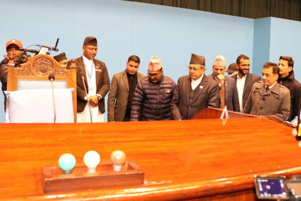 भोलिदेखि संसद चल्ने, सभामुखद्वारा बैठक कक्षको अवलोकन {फोटोफिचर}