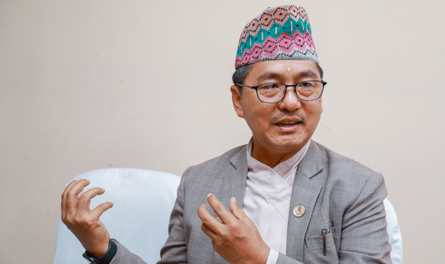 ‘नवीन समझदारी गरेर राजसंस्थाको पुनःस्थापना गरौँ’ : राजेन्द्र लिङ्देन