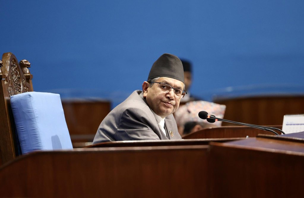 फागुन २१ गते संसदमा उपस्थित भई जवाफ दिन सरकारलाई सभामुखको रूलिङ