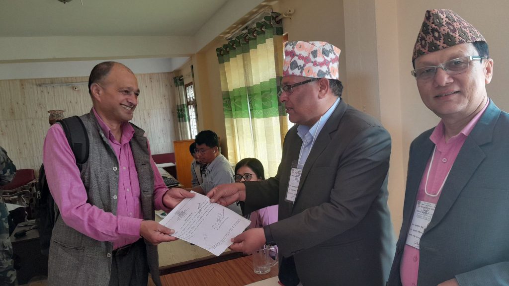 इलाम २ मा सत्तारुढ एकीकृत समाजवादीका लिम्बूसहित ६ जनाको उम्मेदवारी