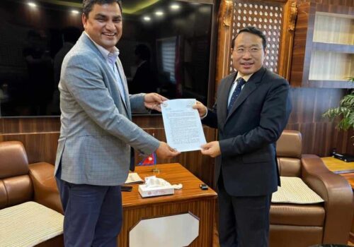 रिङरोडको तेस्रो खण्ड नेपालकै लगानिमा बनाउन अर्थमन्त्रीसँग प्रदिप पौडेलको माग