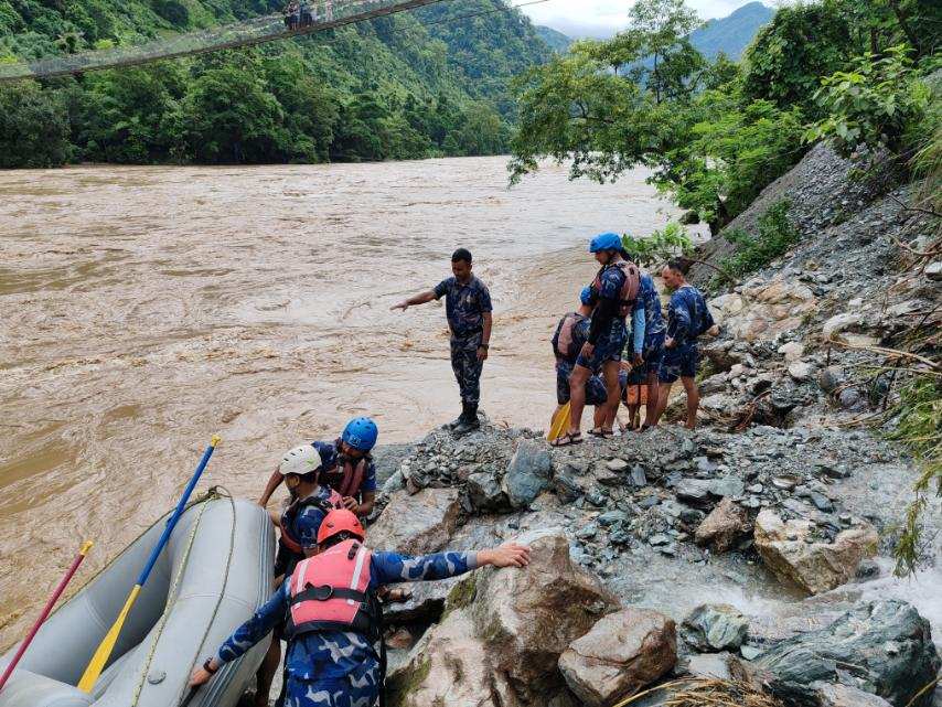 सिमलताल पहिरो: दुईवटा बसका यात्रुमध्ये १५ जनाको शव फेला