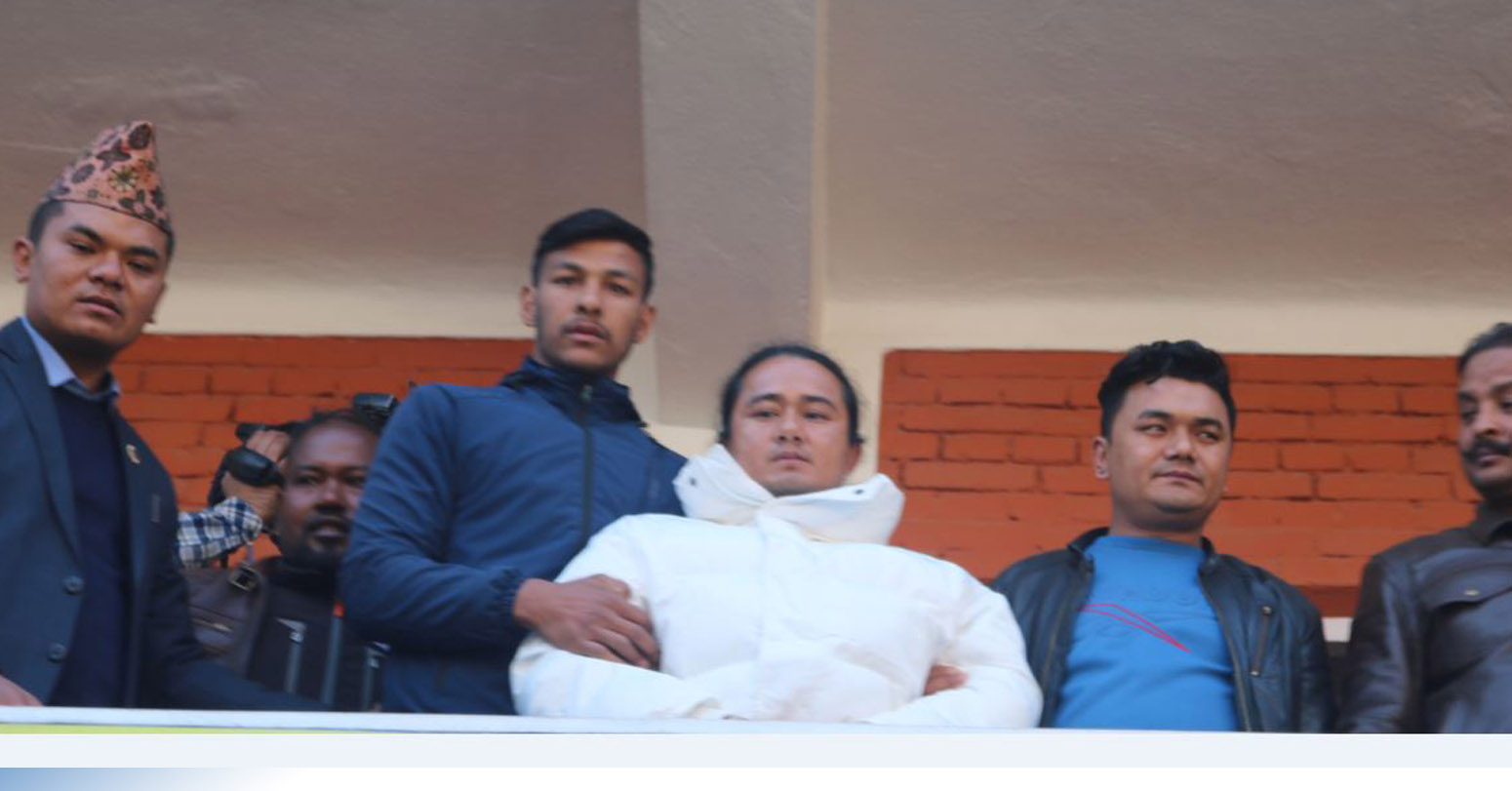 रामबहादुर बम्जन फेरी जेल चलान