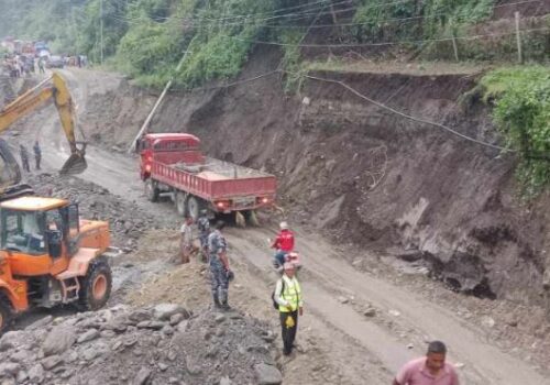 कोसी राजमार्ग एकतर्फी संचालन, पूर्वपश्चिम राजमार्ग पनि खुल्यो